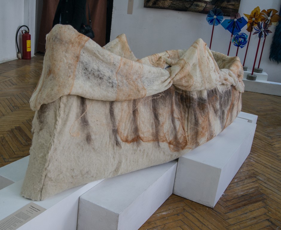 Валяние войлока и декоративные ткани на выставке Весна 2019